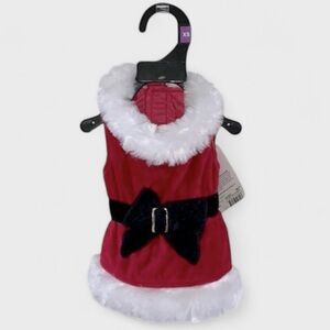 408 10/$50🏄🏻‍♀️ NEW! More & Merrior Dog Claus Outfit